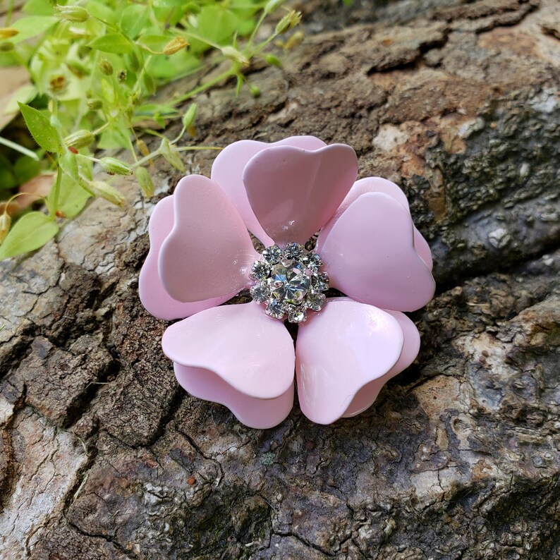 Pink Flower Brooch Enamel Flower Pin Bubblegum Pink Metal Etsy
