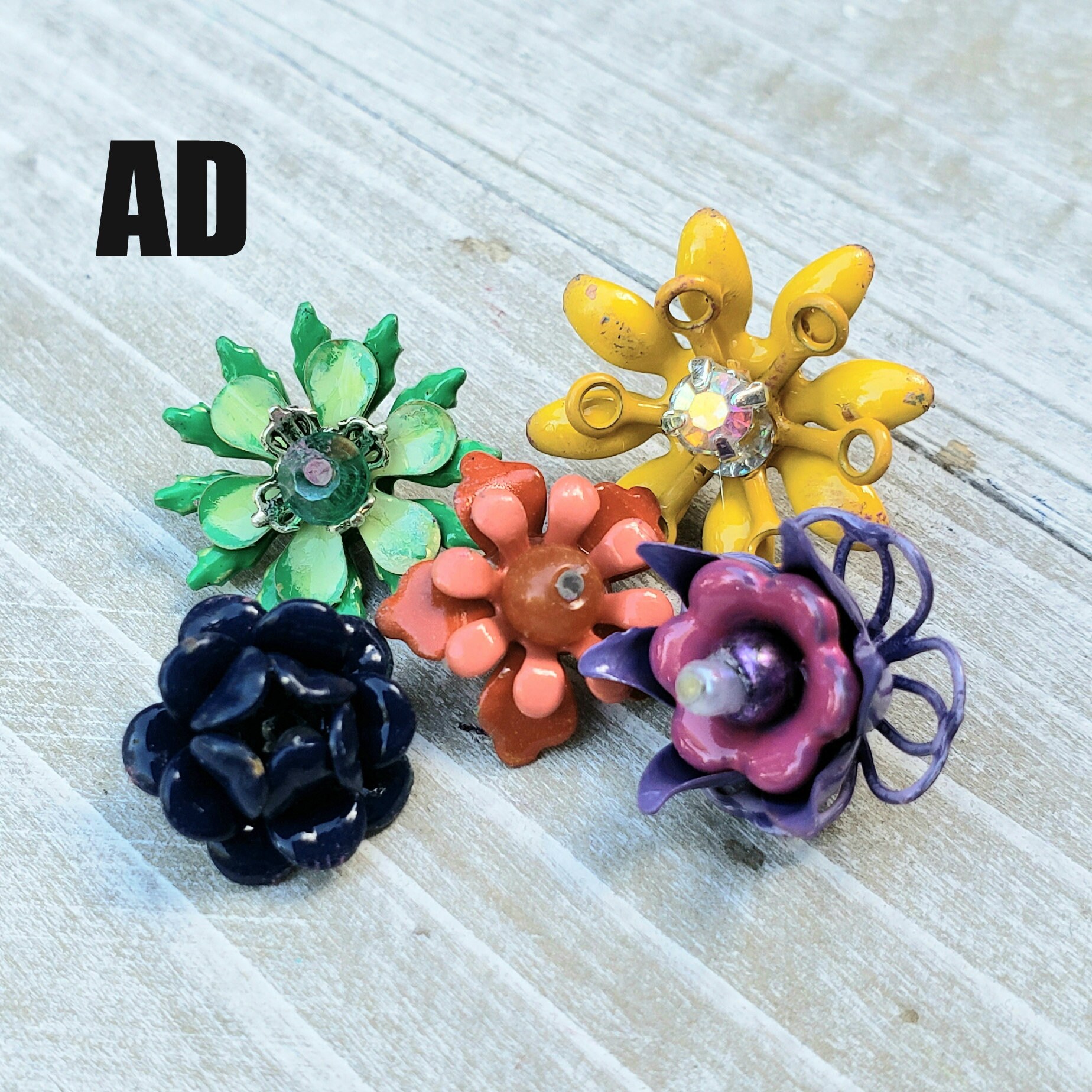5 Pieces Tiny Bright Enamel Flower Beads Multicolor Flower Etsy Australia