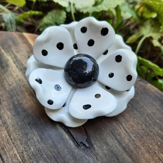 Black and off White Polka Dot Flower Brooch Enamel Flower Pin Etsy