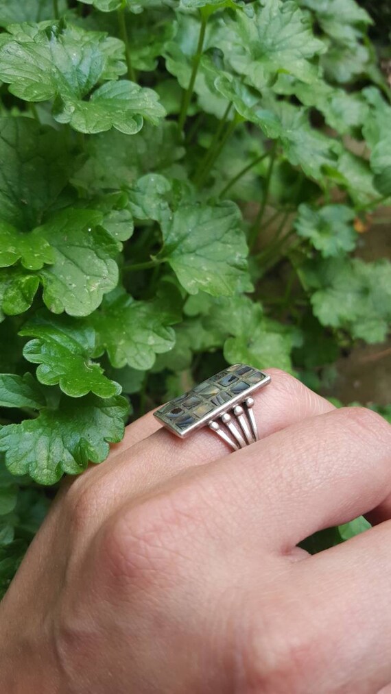 Window pane ring - image 3