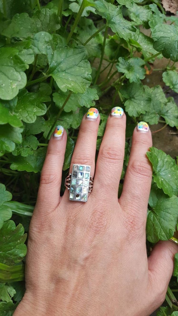 Window pane ring - image 4