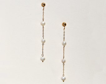 Triple pearl earrings / Floating tiny pearl earrings / Long dainty pearl earrings / Tiered pearl drop earrings / Delicate pearls / Bridal