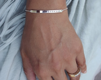 Pulsera de barra de plata esterlina / Pulsera de barra con nombre / Pulsera de plata personalizada / Pulsera con placa de identificación / Pulsera para mamá primeriza / Joyería Luca