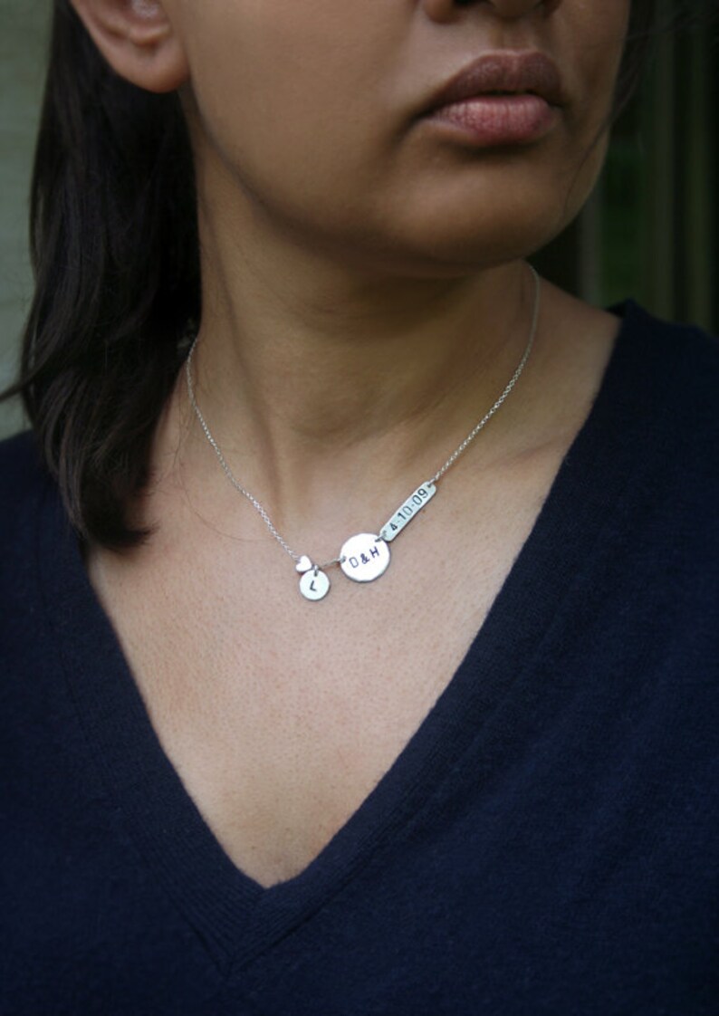 Mom necklace Personalized silver pendant necklace with heart Initial necklace Name bar necklace shopluca Bar necklace