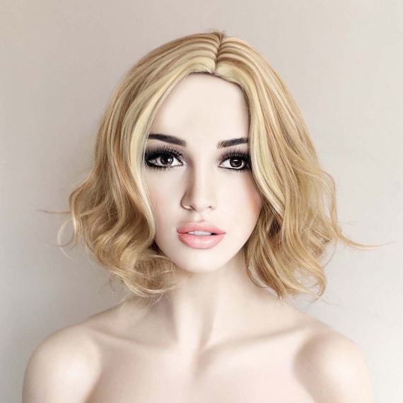Short Blonde Wg For Women Light Toffee Blonde Ombre Short Bob Curly Side Part Fashion Wig For White Women