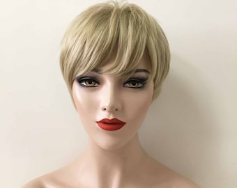 Damesblonde pruik met pony jongen pixiepruik kort steil haar lange pony gelaagde casual pruik