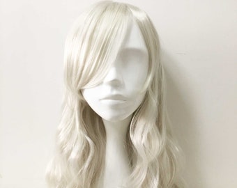 Silber Weiß Cosplay lange lockige Perücke für Frauen lange Pony gewelltes Haar