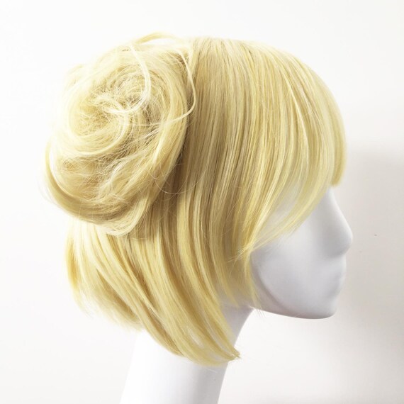 blonde wig bun