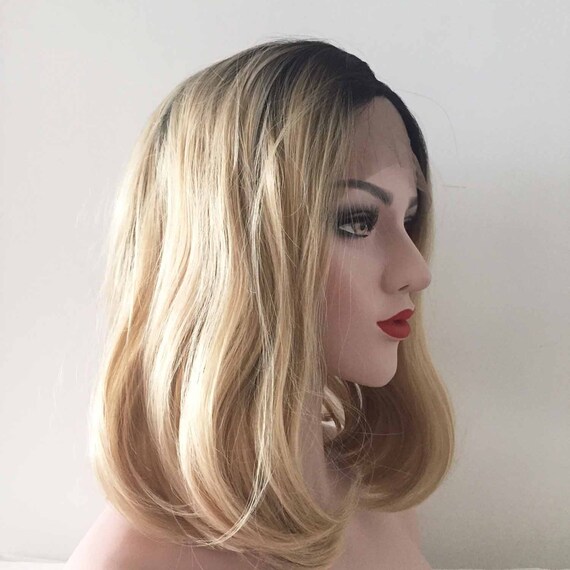 Women Lace Front Ombre Blonde Black Hair Curls End Middle Part Shoulder Length Wig 12zoll