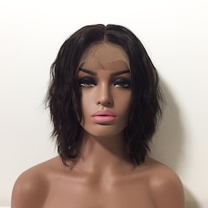 女性用人毛ウィッグ レースフロント ナチュラルブラック リアルヘアウィッグ ショートウェーブ ナチュラルルック フロントレース ミドルパート 化学療法ウィッグ 10インチ