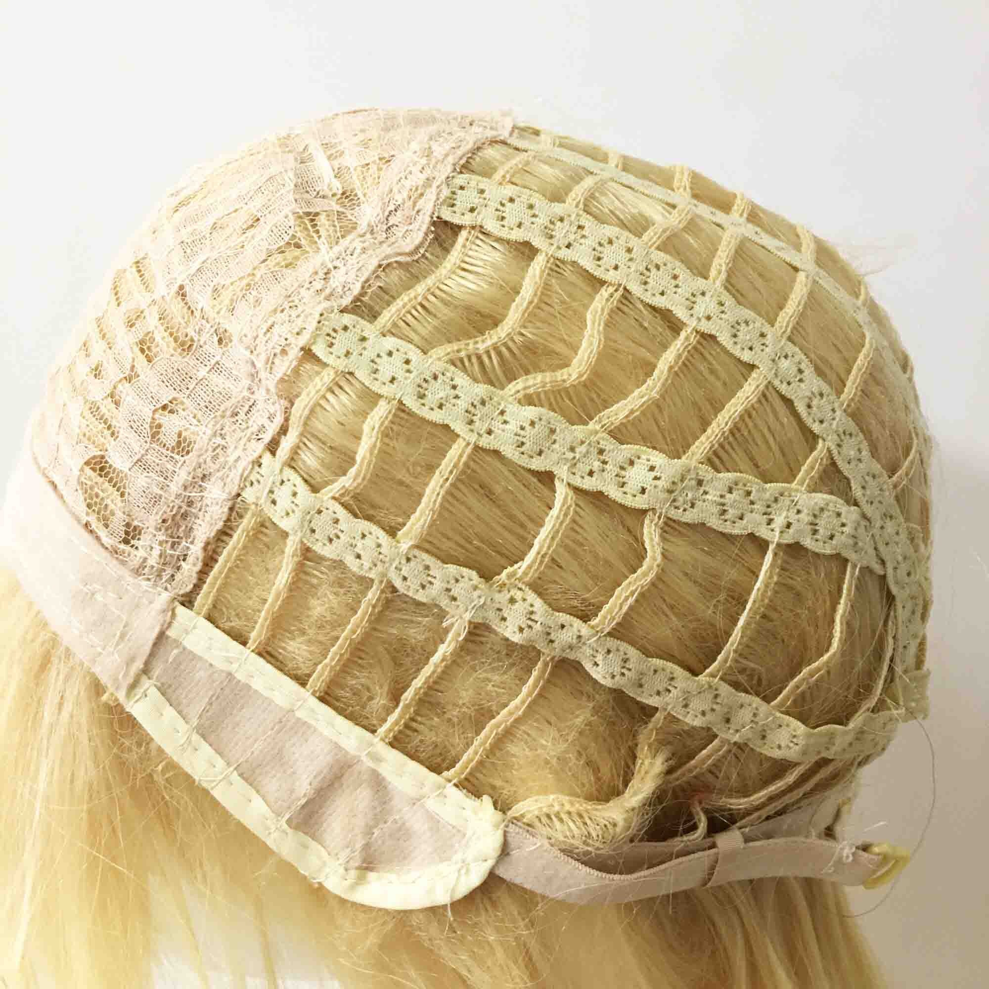 Kurze Blonde Perücke Mit Pony – Wellig & Lockig, Hitzebeständig Bis 160°C Für Cosplay & Alltag