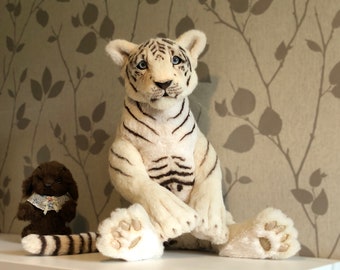Realistic Stuffed White Tiger Cub EXAMPLE LISTING