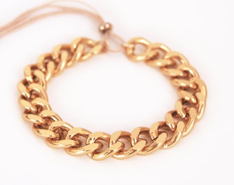Chunky chain bracelet in gold color, trendy chain bracelet with sliding closure, non tarnish