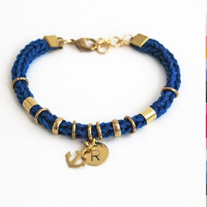 Ankerarmband mit anfänglichen Charme, personalisierte Armband mit Anker, personalisiertes Geschenk für Sie