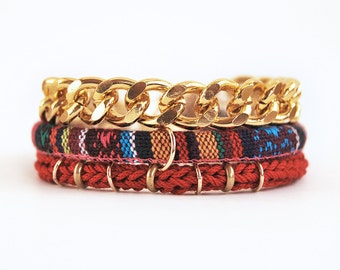 Rote Boho wickeln Armband mit klobigen Kette und Schnur, Sommer Boho Stil