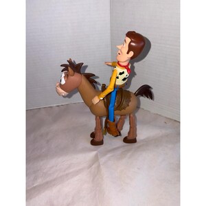 Disney Pixar Toy Story Woody & Bullseye Actionfiguren-Set - Bild 3