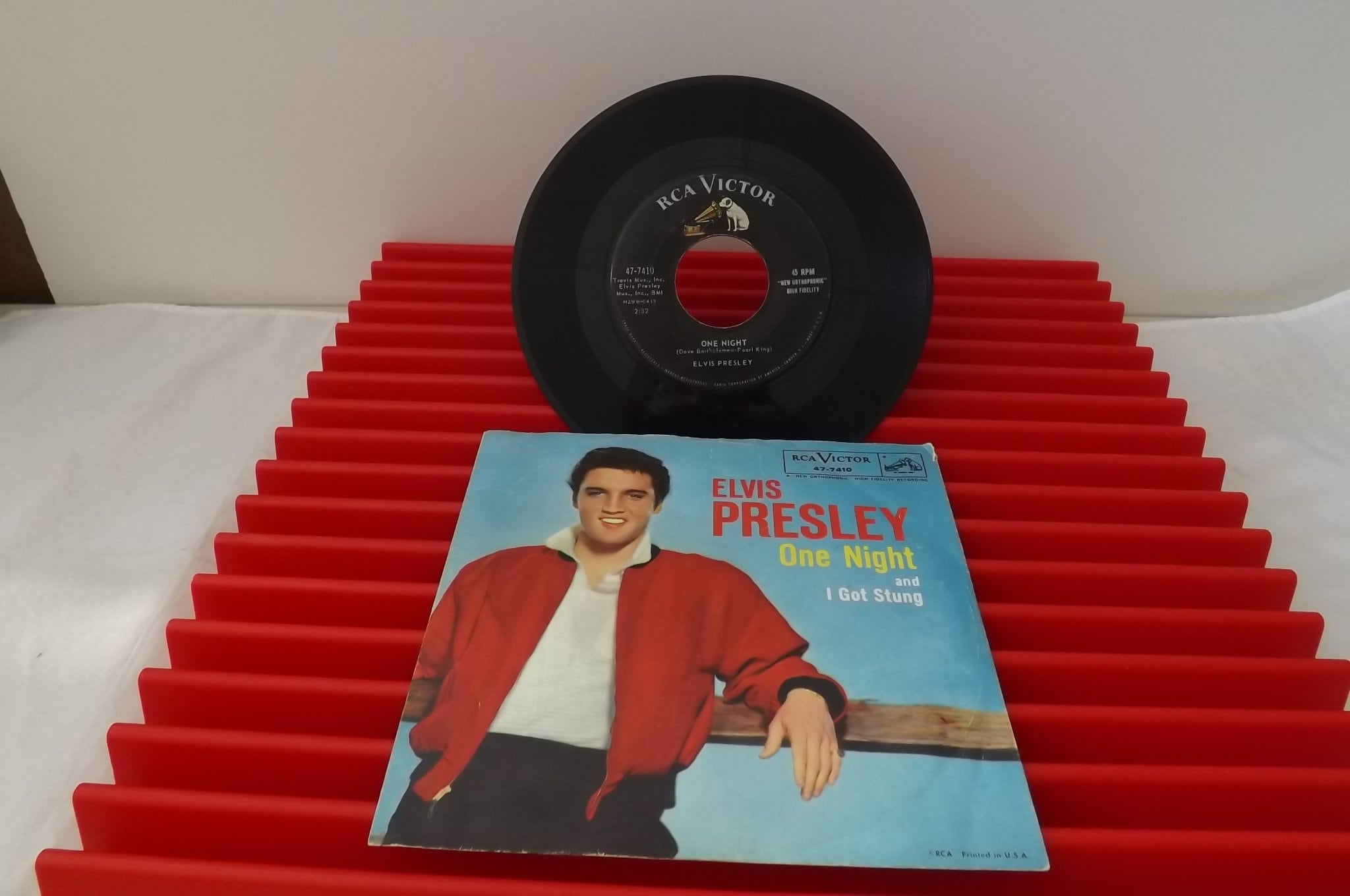 ELVIS PRESLEY S-281 Victor レコード Elvis Presley 45 RPM Vinyl Record - I Got Stung, 1958 RCA Victor