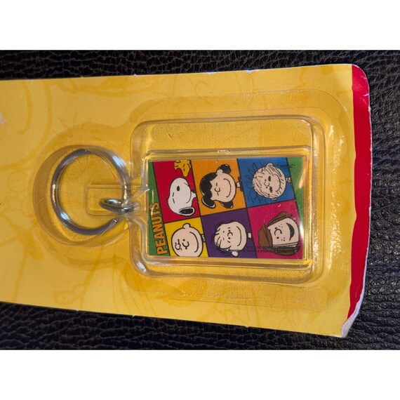 Wincraft Peanuts Characters Snoopy Key Ring New Old Stock