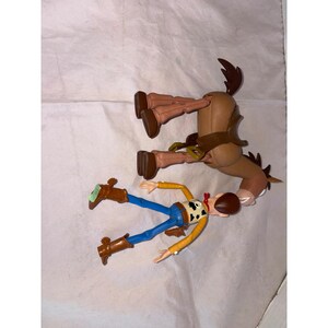 Disney Pixar Toy Story Woody & Bullseye Actionfiguren-Set - Bild 4