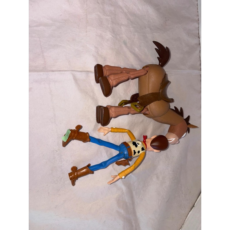 Disney Pixar Toy Story Woody & Bullseye Actionfiguren-Set - Bild 4