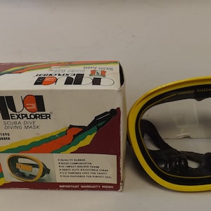 Aqua Explorer Scuba Dive Diving Mask in Box - See Description for Details