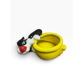 Vintage Looney Tunes Sylvester Cat Ceramic Planter Tweety Bird Dish Bowl Decor