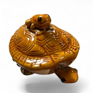 Vintage Ceramic Turtle & Frog Nodder | Mid-Century Bobblehead Figurine | Kitschy Turtle Collectible | Brown Glazed Pottery Animal
