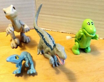 アニマルプラネット 恐竜おもちゃプレイセット - トイザらス - 恐竜