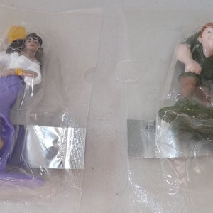 Twee Disney Klokkenluiders van de Notre Dame - zie beschrijving voor details