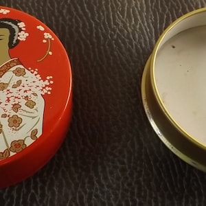 Madame Butterfly Typewriter Ribbon Tin - See Description for Details