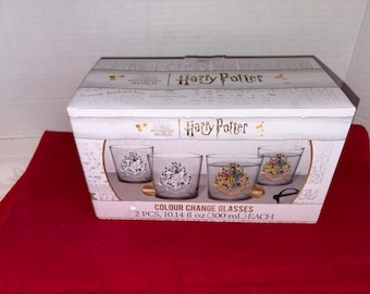 Harry Potter Color Changing Glasses Set of 2 - Hogwarts Crest 10oz Tumblers by Paladone