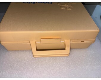 Vintage Fisher-Price Medical Kit #934 Tan Case  Mixed Accessories Lot Doctor Set