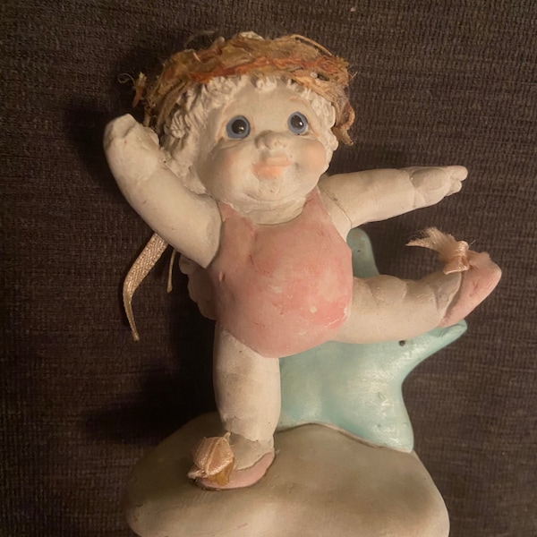 Vintage 1994 Dreamsicles DC163 Swan Lake Cherub Statue by Kristin and Cast art Industries Inc