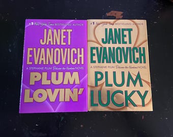 Janet Evanovich Set featuring Plum Lovin and Plum Spooky Hardback books