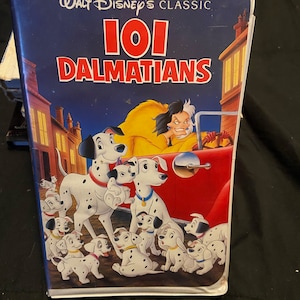 Walt Disney&#39;s Classic 101 Dalmatians VHS