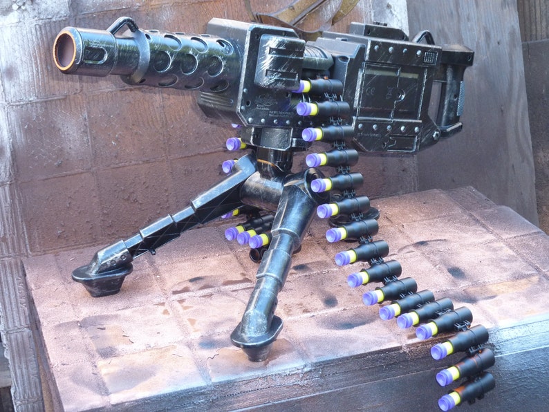 FullyAutomatic STEAMPUNK Nerf type Machine Gun w/tri pod
