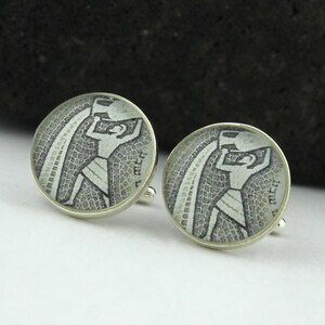 Manschettenknöpfe mit Wassermann-Design. Handgemachte Manschettenknöpfe aus 925er Silber mit einem gestempelten Stempel. Große Andenken Hochzeit Manschettenknöpfe oder Firmengeschenk.