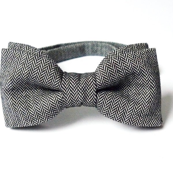 Men's Bow Tie by BartekDesign: pre tied herringbone gray grey wool informal wedding proms grooms