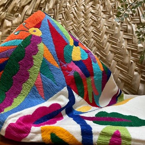 Vintage Mexican Otomi Textile: Hand Embroidered Folk Art Table Runner