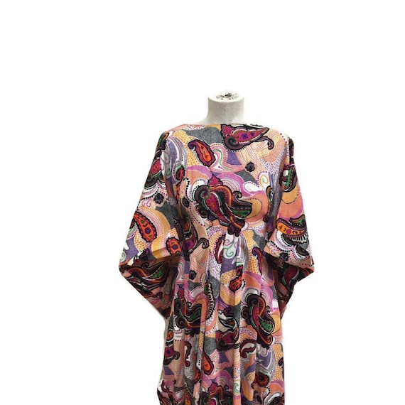 Vintage Kaftan Dress Bold Print Mod Paisley Batwin