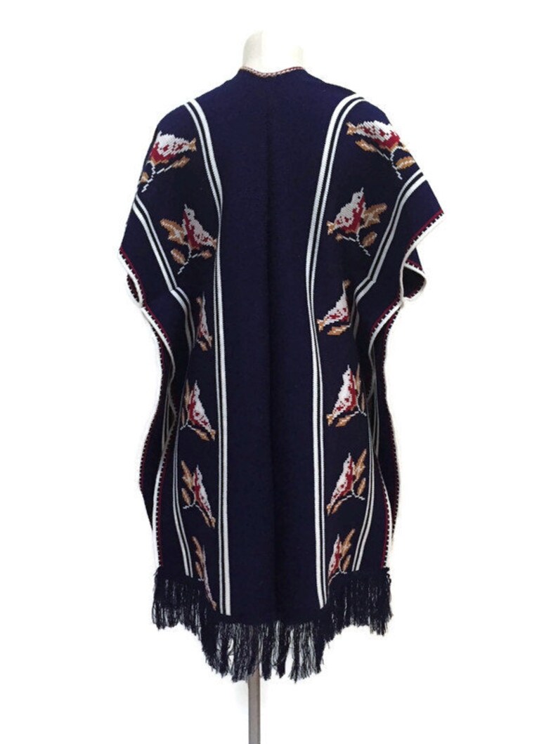Vintage Poncho Graphic Birds Soft Acrylic Knitted Style Boho Poncho