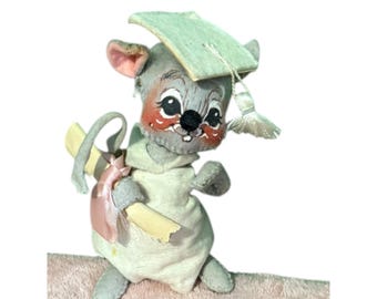 Vintage Annalee Mobilitee Graduation Mouse – 1960s Collectible Poseable Doll