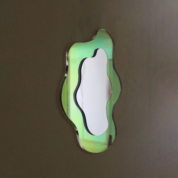 XL Wiggly life Reflector Large and X-Large - wavy acrylic mirror wiggly mirror amorphic mirror retro mirror retro object funky mirror