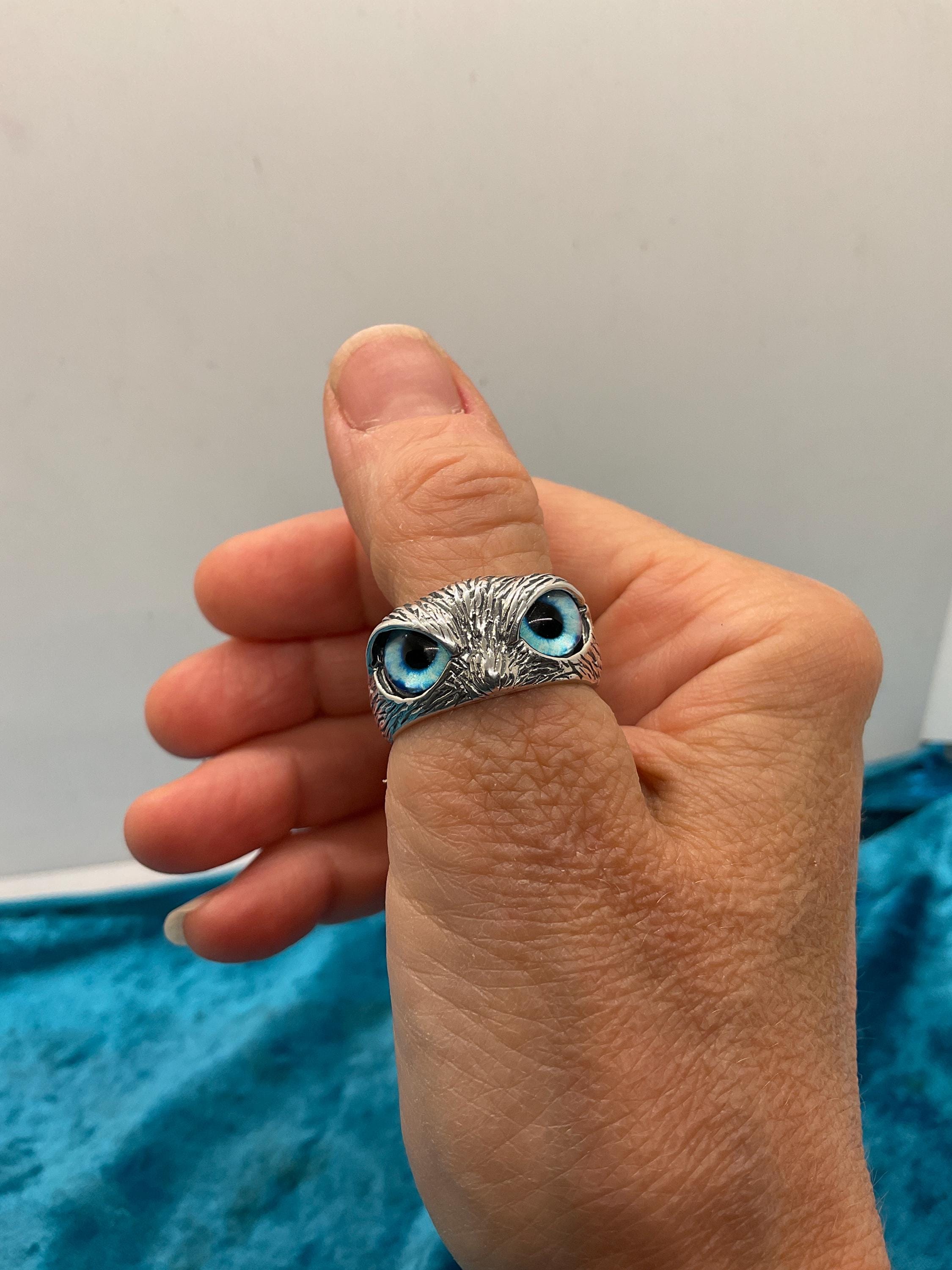Blue eyed Owl ring