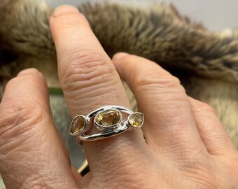 Sterling Silver Citrine Ring: Faceted Yellow Gemstone