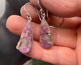 Excuisite Cobalt Calcite earrings