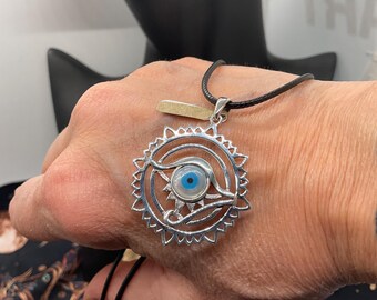 Protection Hamsa EYE pendant