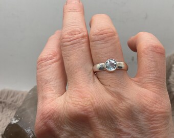 Aquamarine Round Facated ring