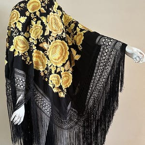 Antique Embroidered Piano Shawl: Floral Manila Manton with Hand-Knotted Fringe, Flamenco Canton