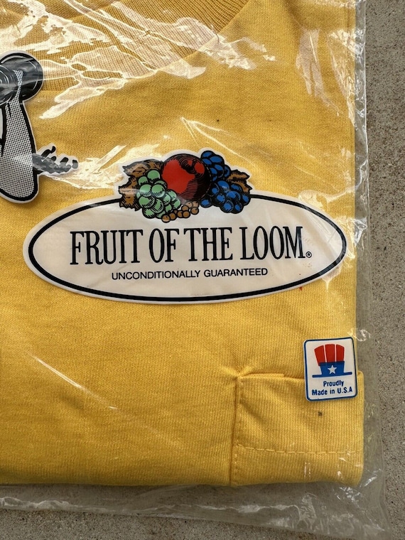 NOS 80s Vtg Fruit Of The Loom Sleeveless POCKET T… - image 6